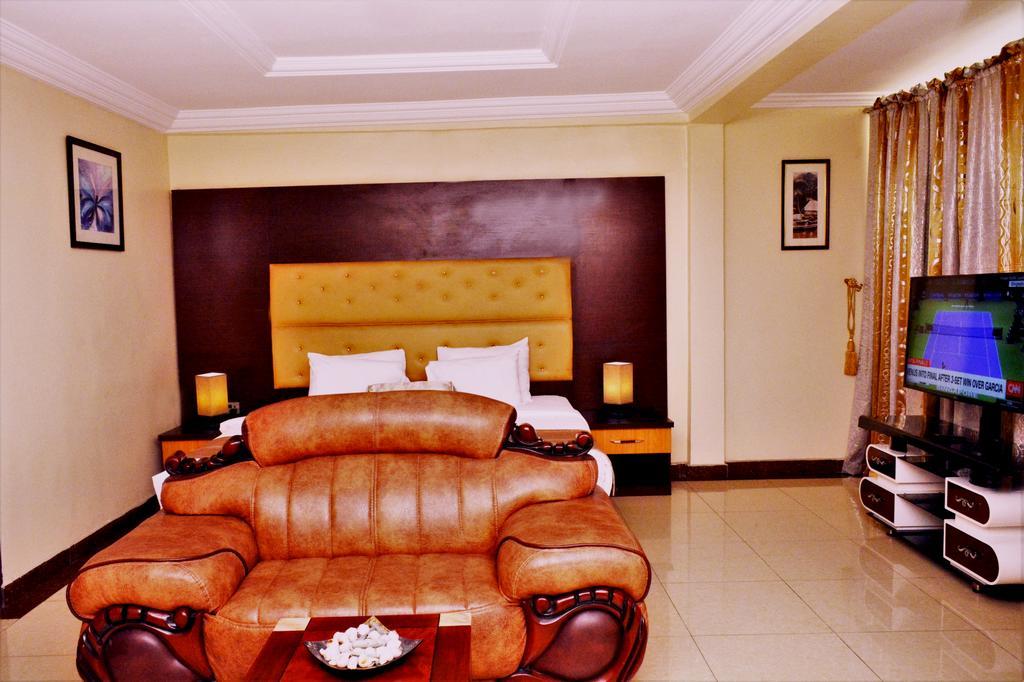 Sweet Spirit Hotel And Suites Danag - ポートハーコート エクステリア 写真