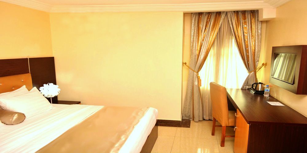Sweet Spirit Hotel And Suites Danag - ポートハーコート エクステリア 写真