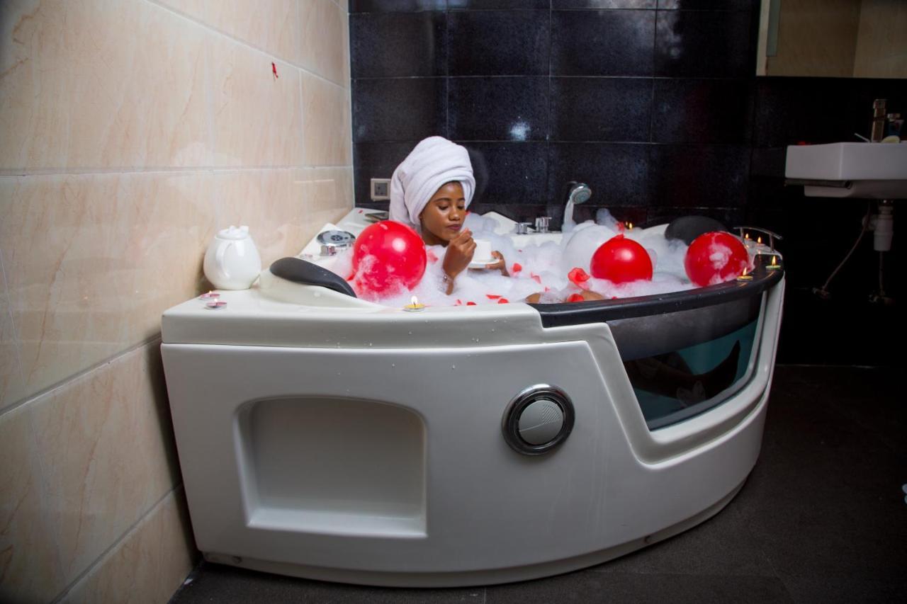 Sweet Spirit Hotel And Suites Danag - ポートハーコート エクステリア 写真